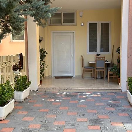 Villa Apartments S&F City Centre Tirana Eksteriør billede
