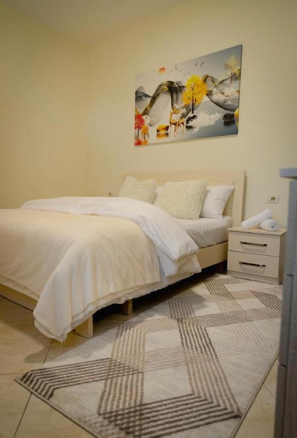 Villa Apartments S&F City Centre Tirana Eksteriør billede