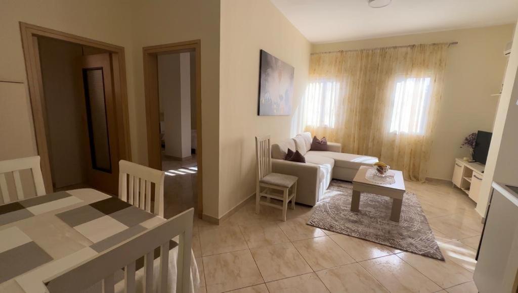 Villa Apartments S&F City Centre Tirana Eksteriør billede